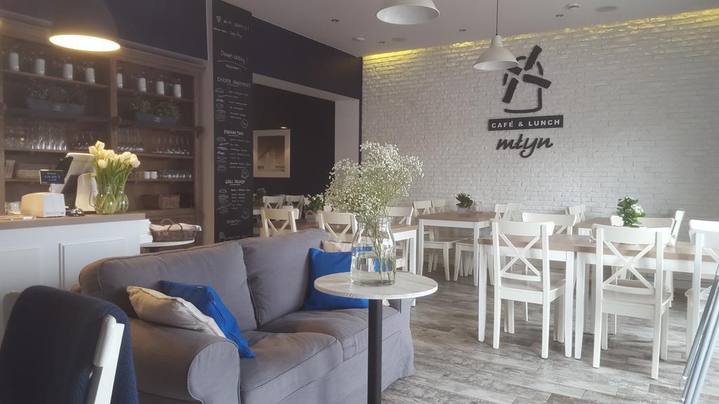Apartament White Srem Ngoại thất bức ảnh